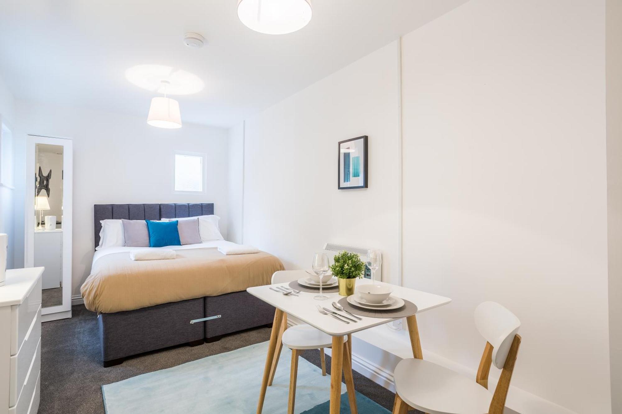 West Street Studio Apartments In Southend Exteriör bild