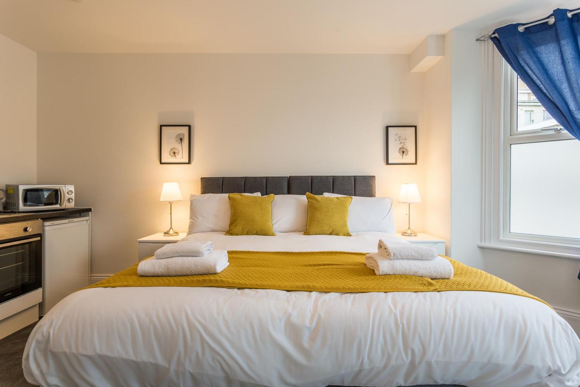 West Street Studio Apartments In Southend Exteriör bild